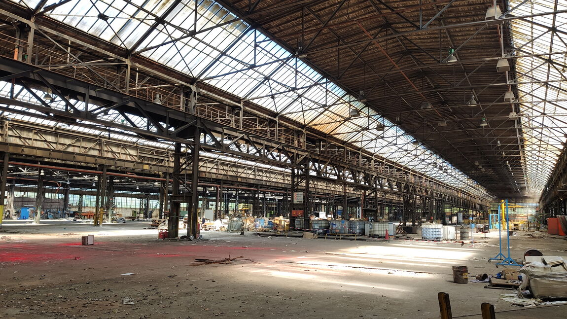 MCS-Gelände - Halle von innen